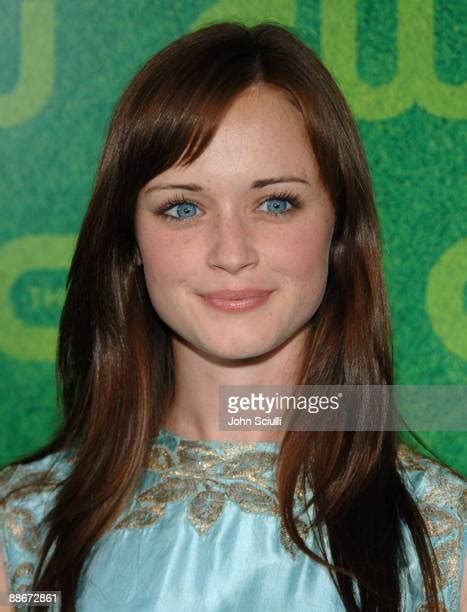 alexis bledel hot|216 Long Alexis Bledel Stock Photos & High